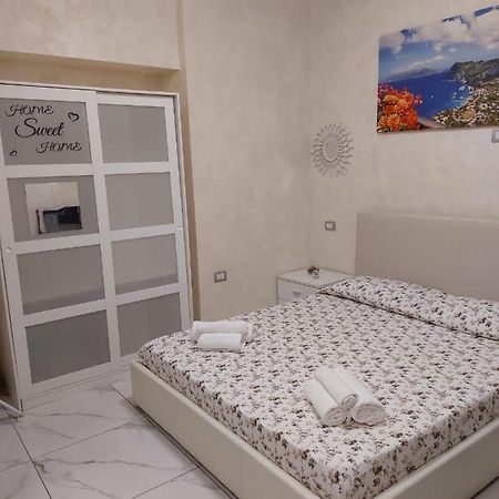Home Sweet Home 64 Napoli Exterior foto